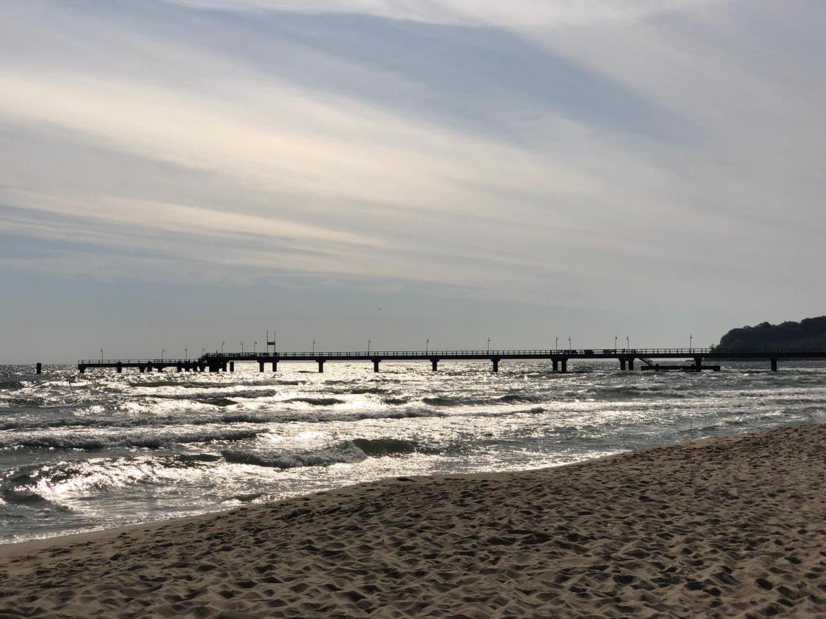 Ferienwohnung Strandeck - Inklusive Strandkorb In Den Sommermonaten Gohren Bagian luar foto