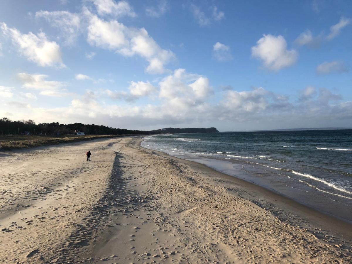 Ferienwohnung Strandeck - Inklusive Strandkorb In Den Sommermonaten Gohren Bagian luar foto