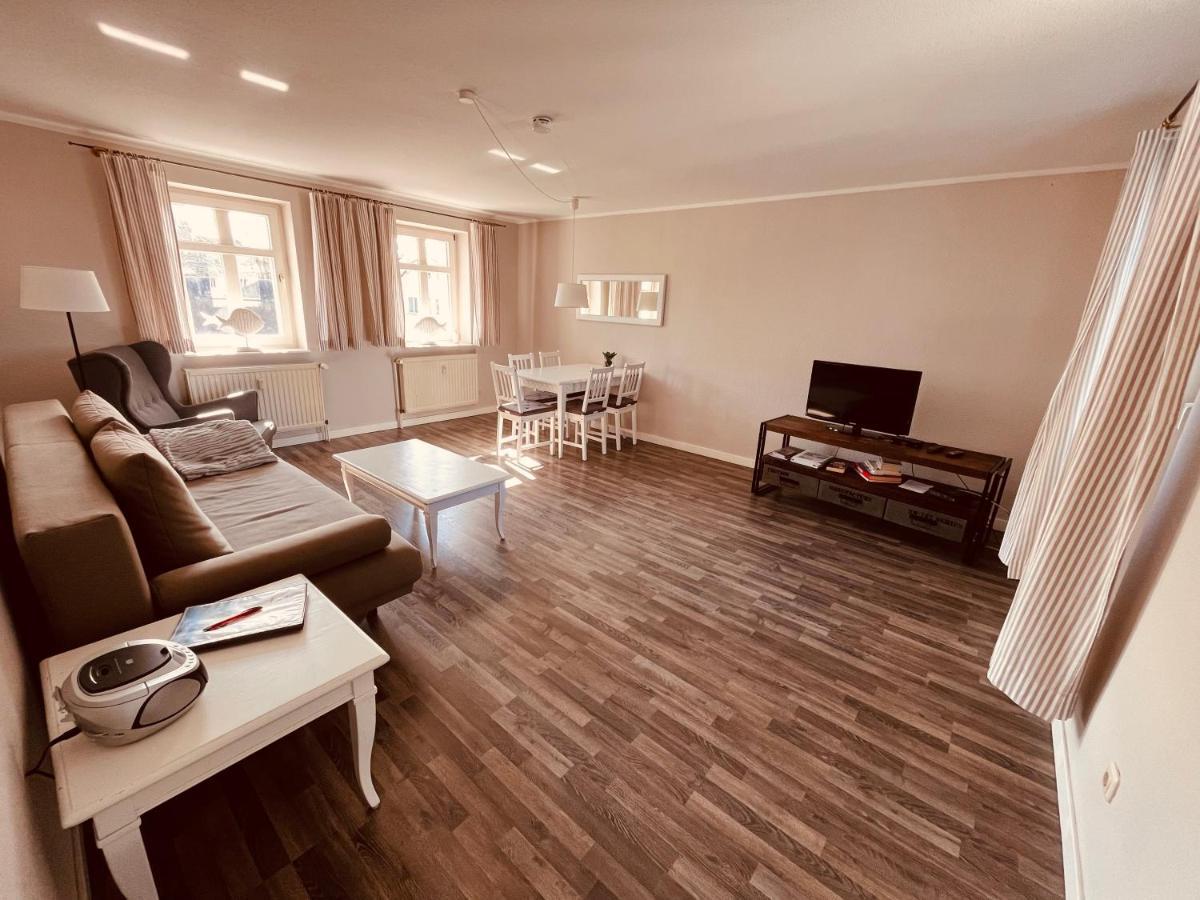 Ferienwohnung Strandeck - Inklusive Strandkorb In Den Sommermonaten Gohren Bagian luar foto